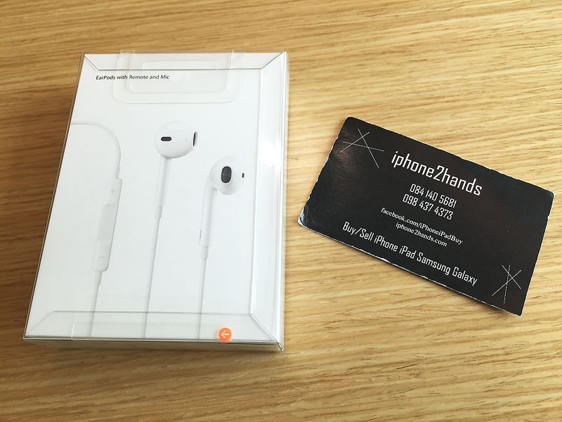 Apple EarPods พร้อมรีโมทและไมโครโฟน 