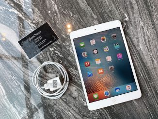 ขาย iPad Mini สีขาว 16gb Wifi เครื่องศูนย์ iStudio มือสอง ราคาถูก